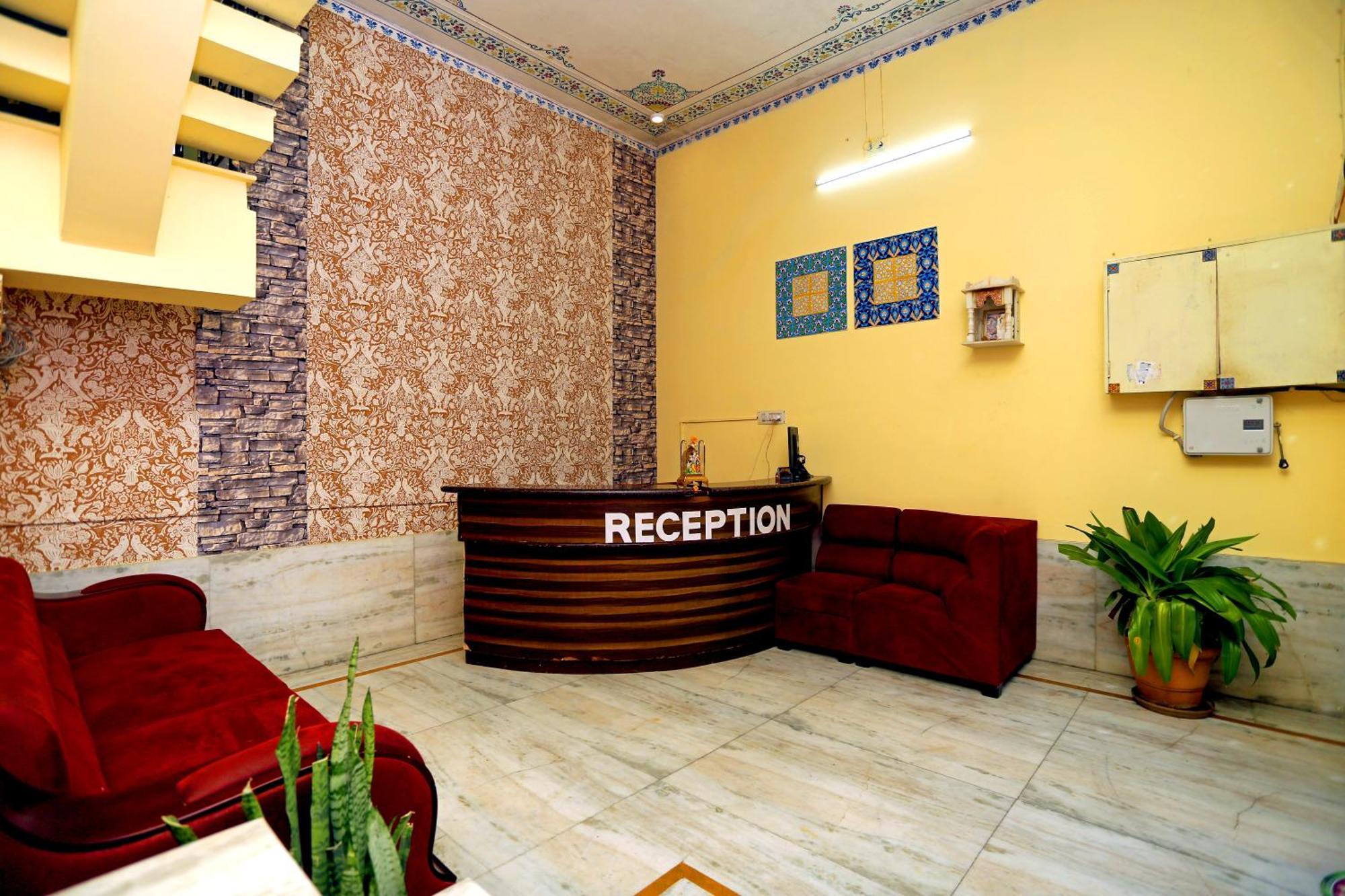 Hotel The Kesar Niwas Udaipur Exterior foto